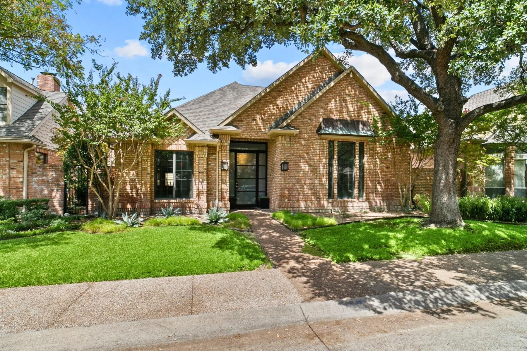 5945 Still Forest Dr — Dallas