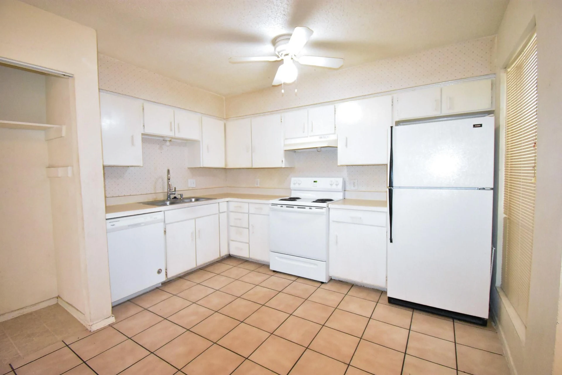 2310 Village North Drive #2310, Richardson, TX — photo 4